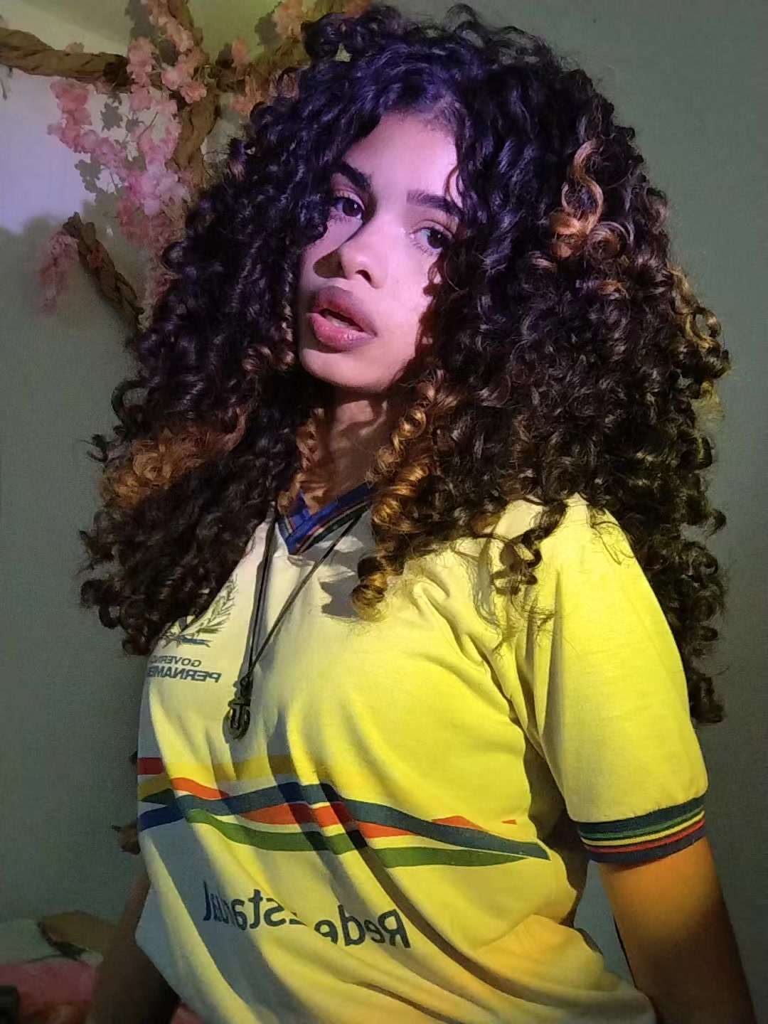 @𝓒herry.