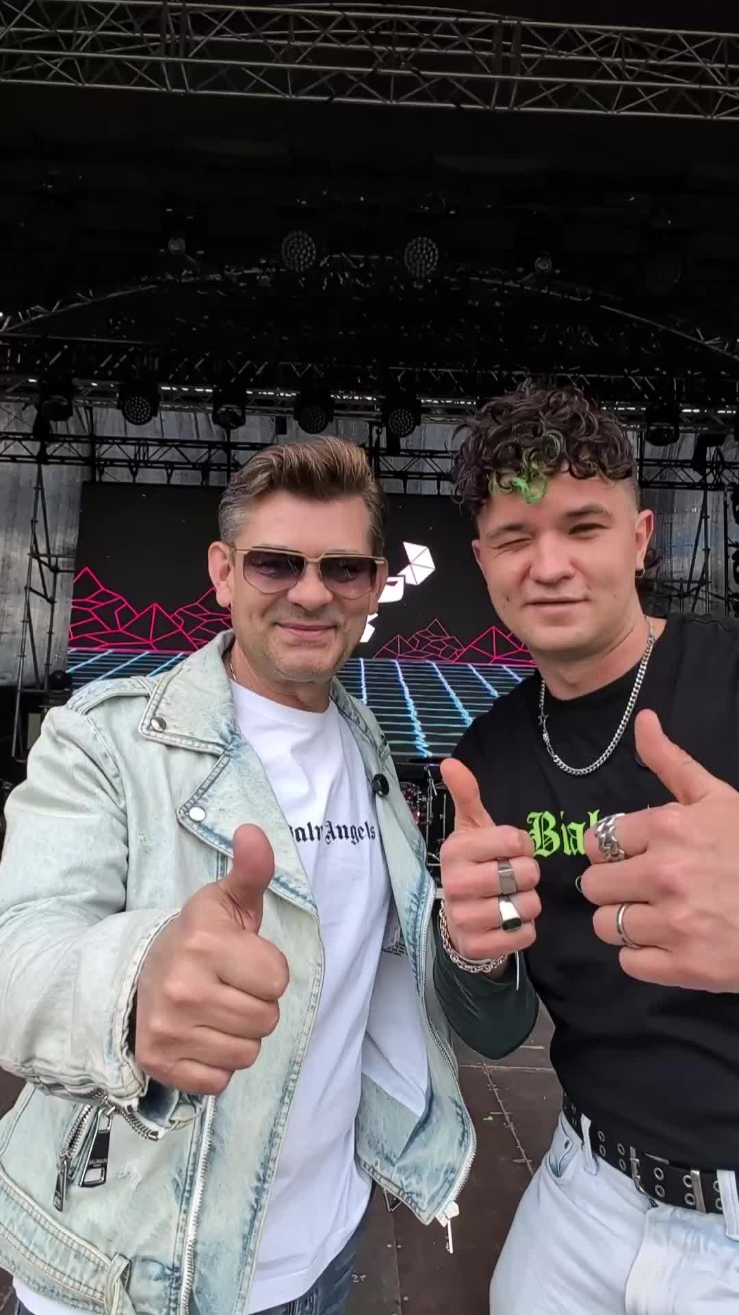 @Kolorek