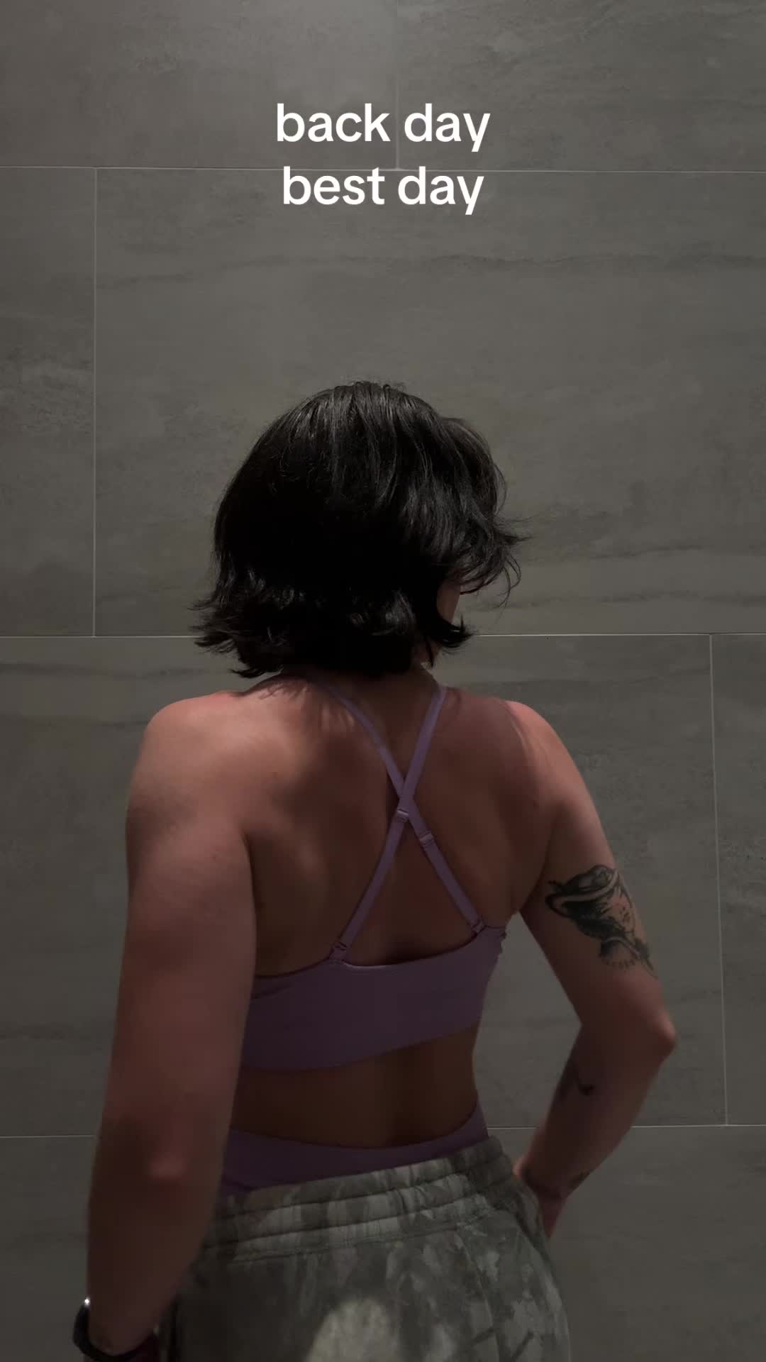 @fitwithholly