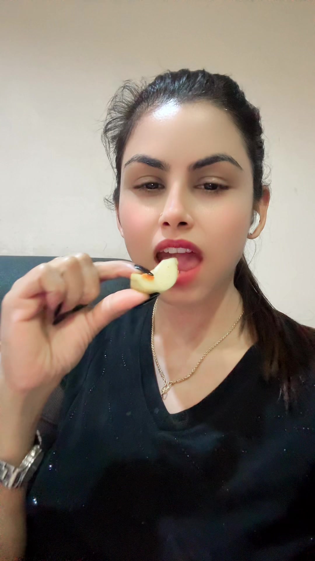 @👑Anu👑