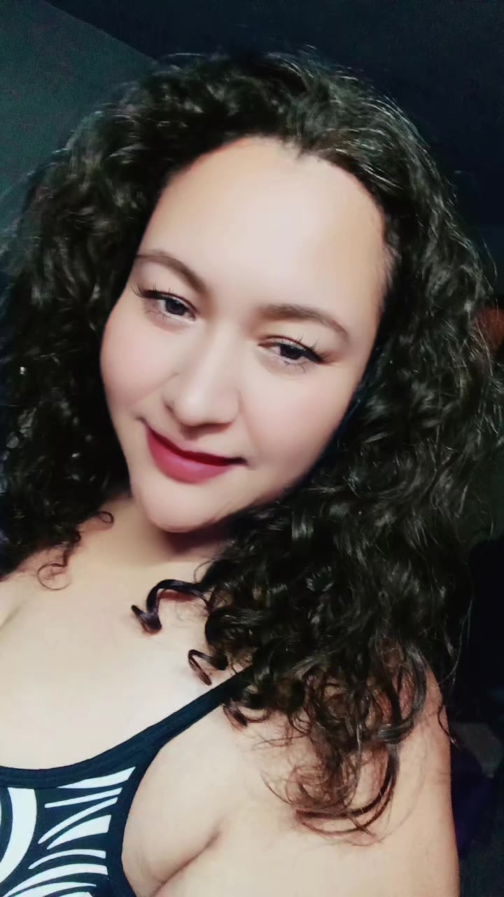 @katyangie