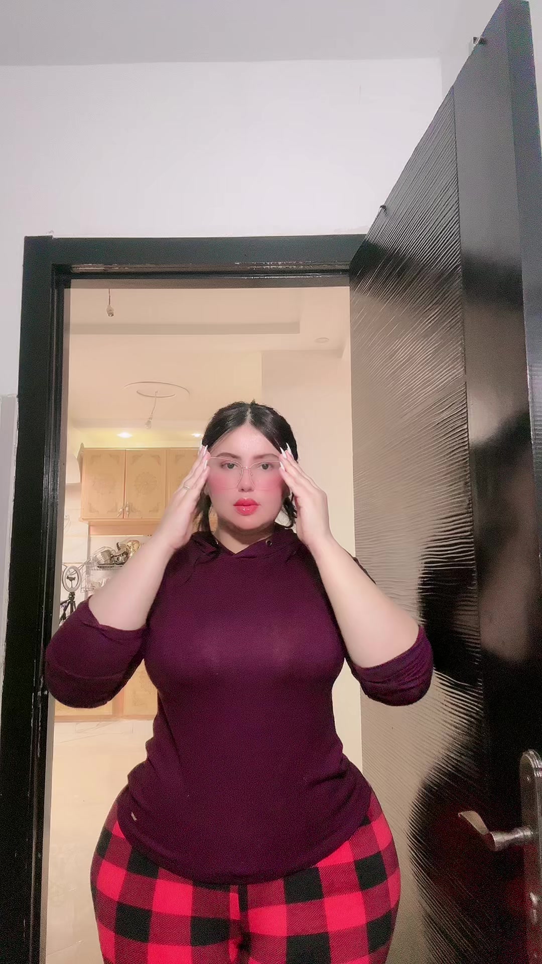 @mayamia481