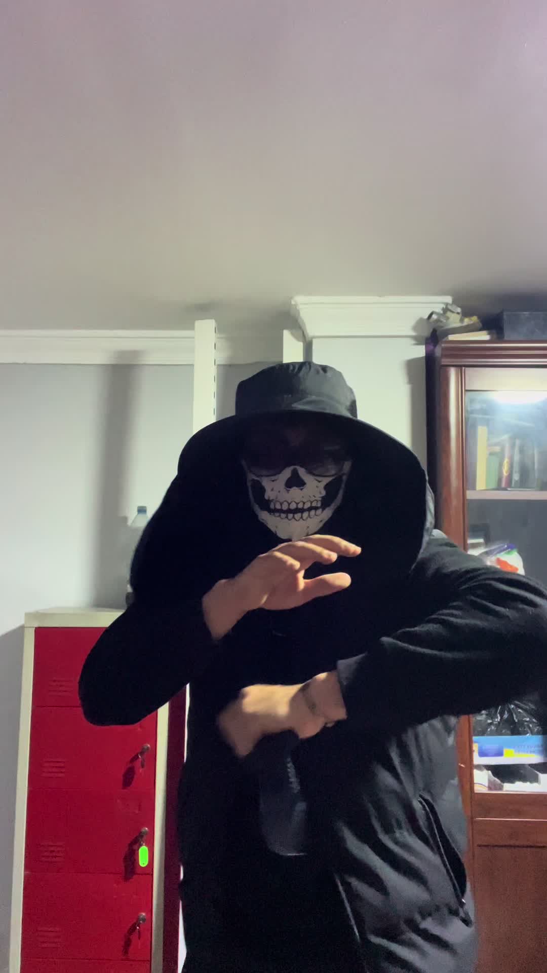 @๐ซ๐๐๐๐ ๐ถ๐๐๐๐๐๐ฉ๐ฟ๐