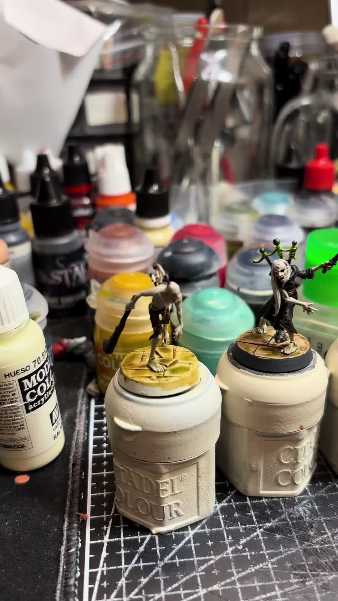@giantdwarfpainting