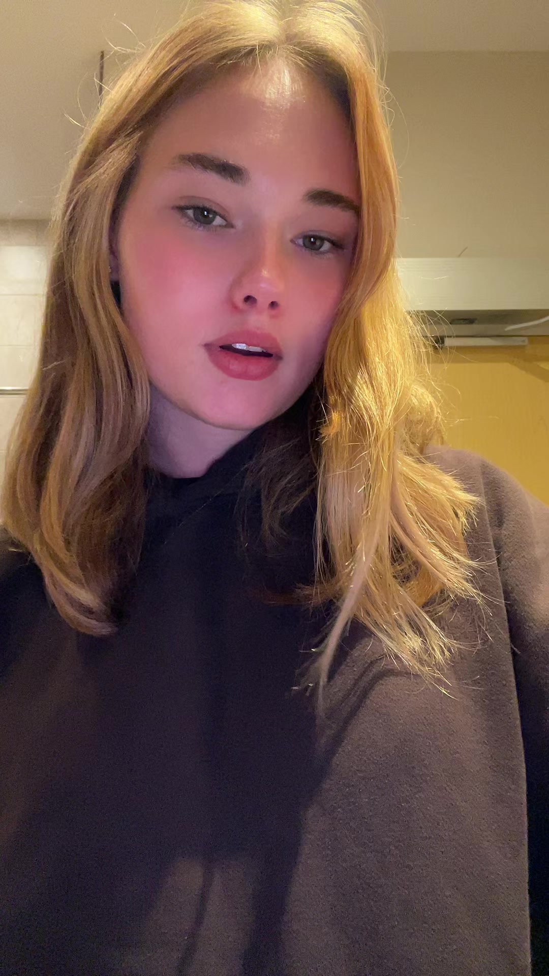 @🦔🍏🍨🪷🎧🧶