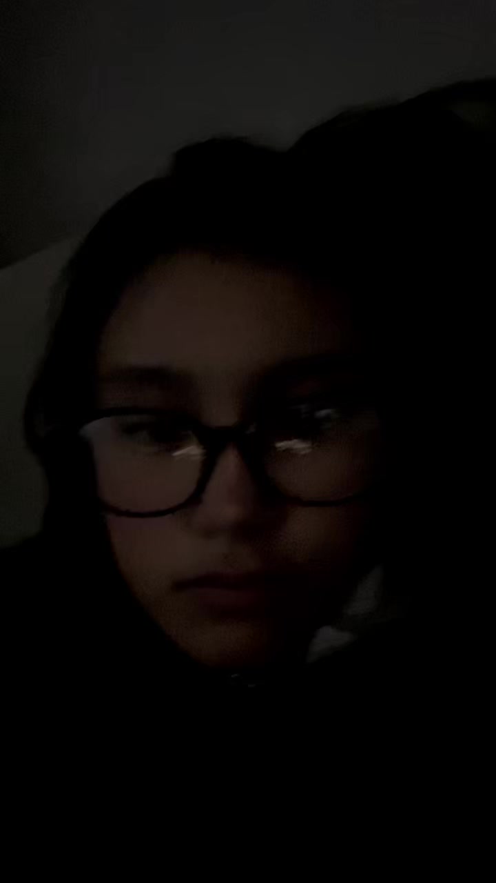 @Ariana cutie