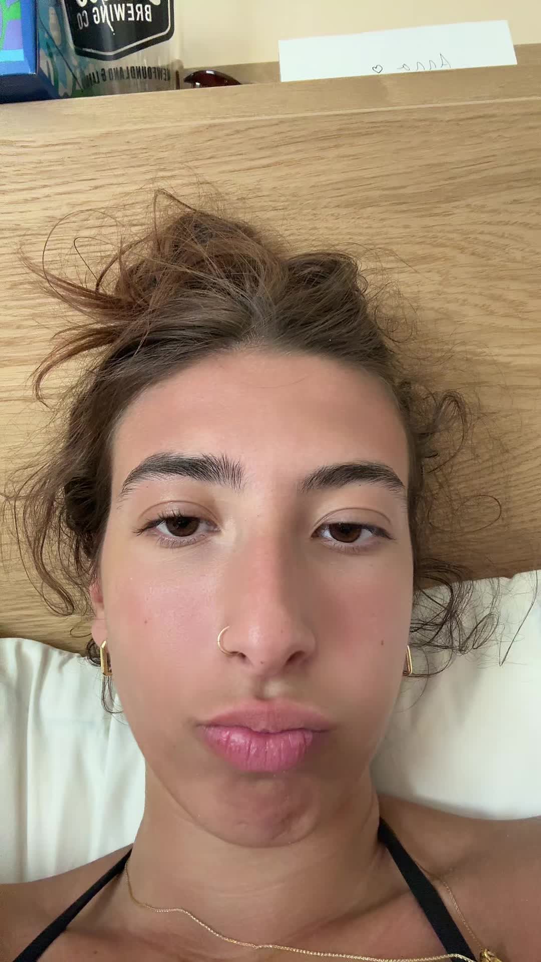 @anna