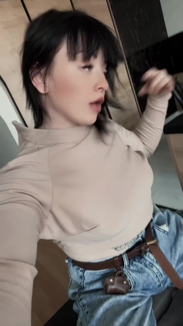 @Валерия