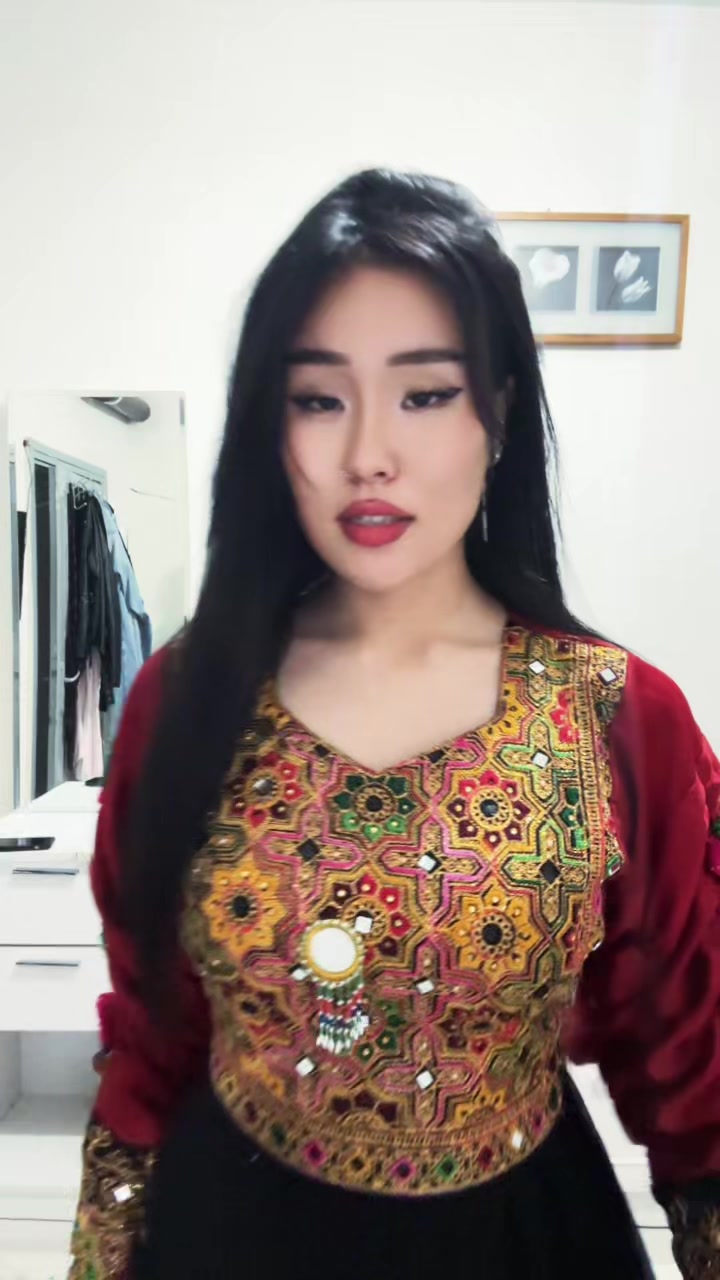 @𝐀𝐲𝐥𝐚🐈&zwj;⬛