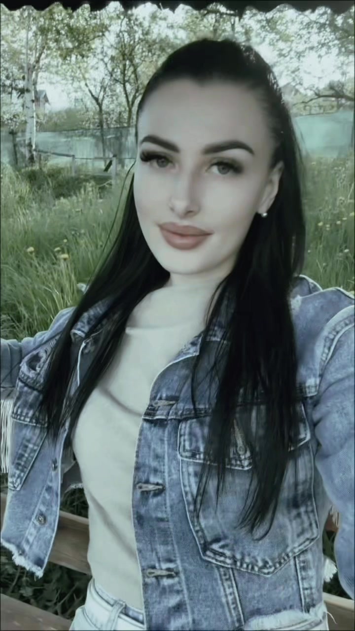 @L.u.c.i.c.a🖤