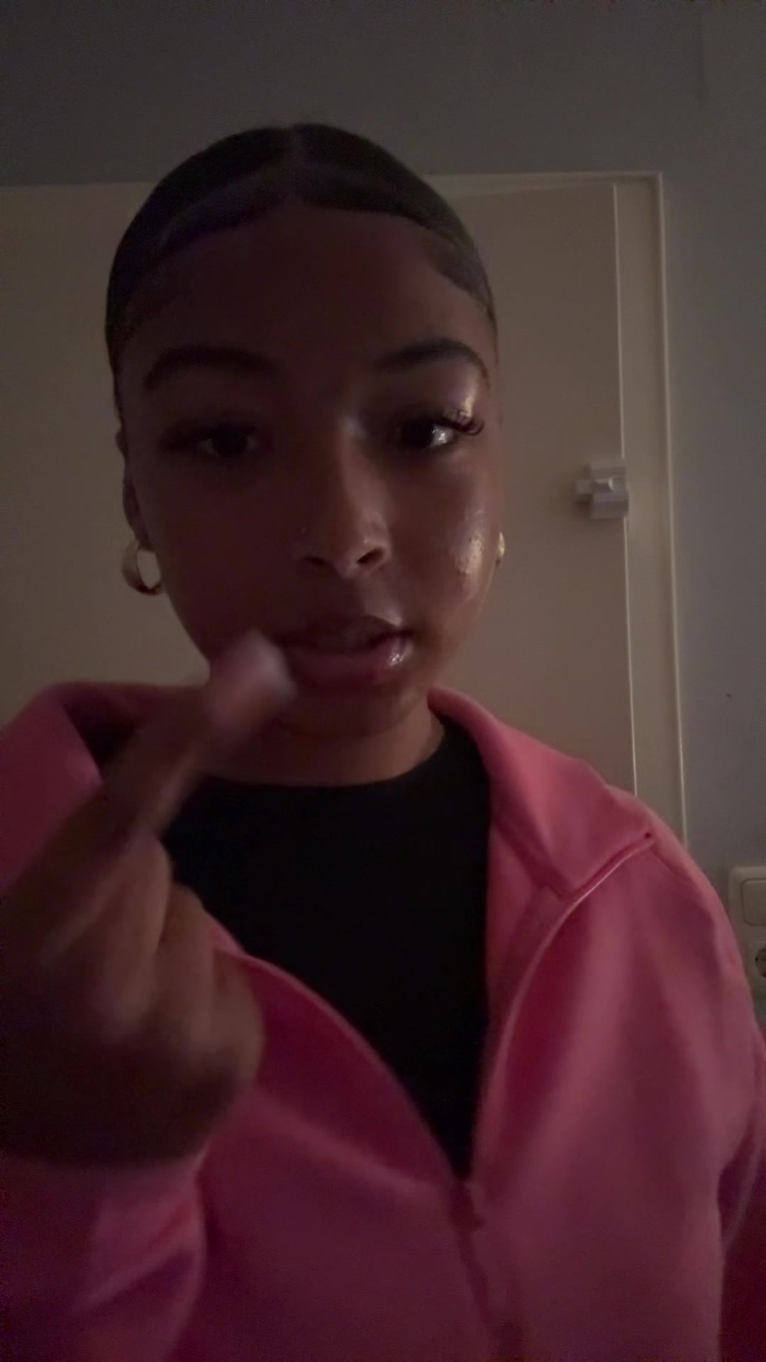 @Emiii