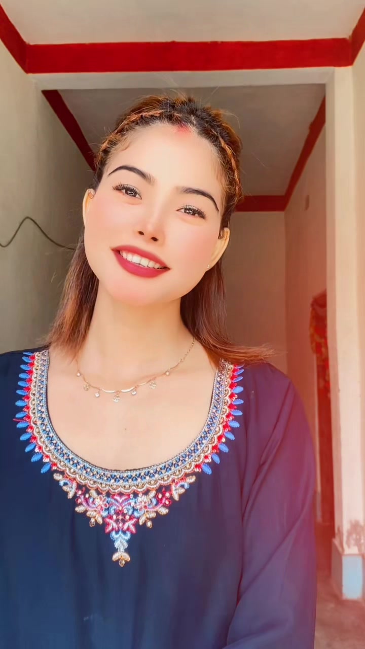 @Maya beautyparlour