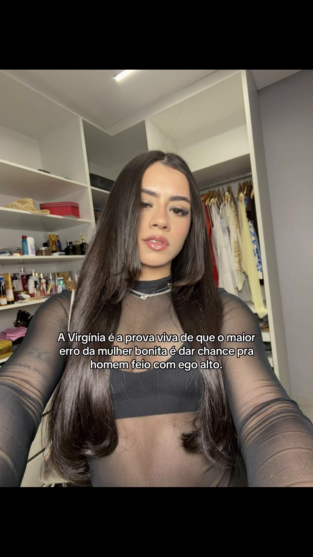 @MONIQUE