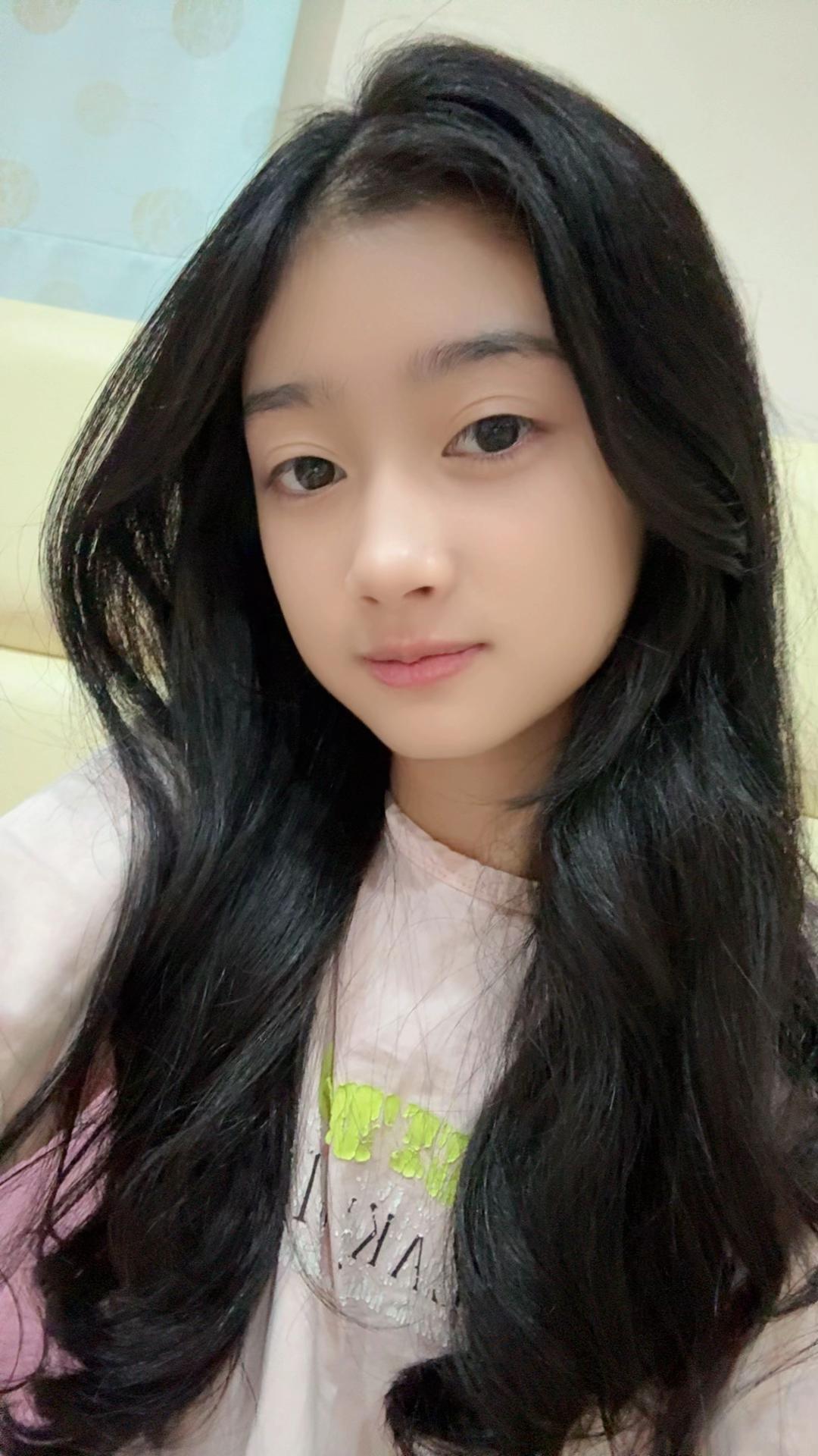 @Bee