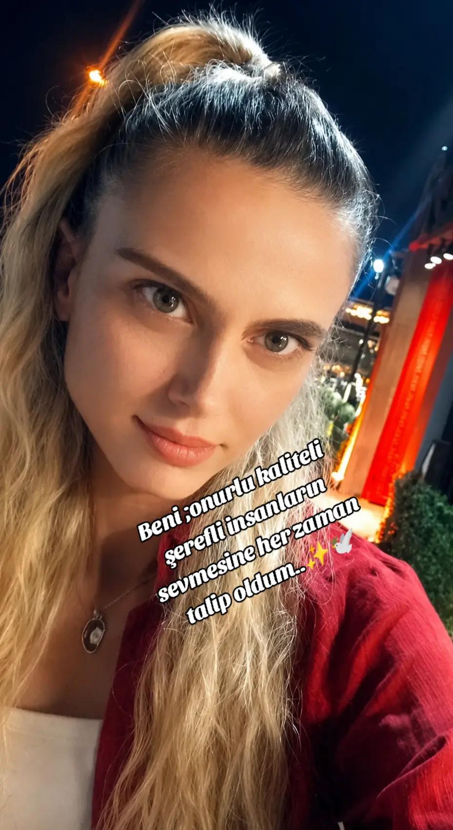 @🕊️AZADİ🕊️21