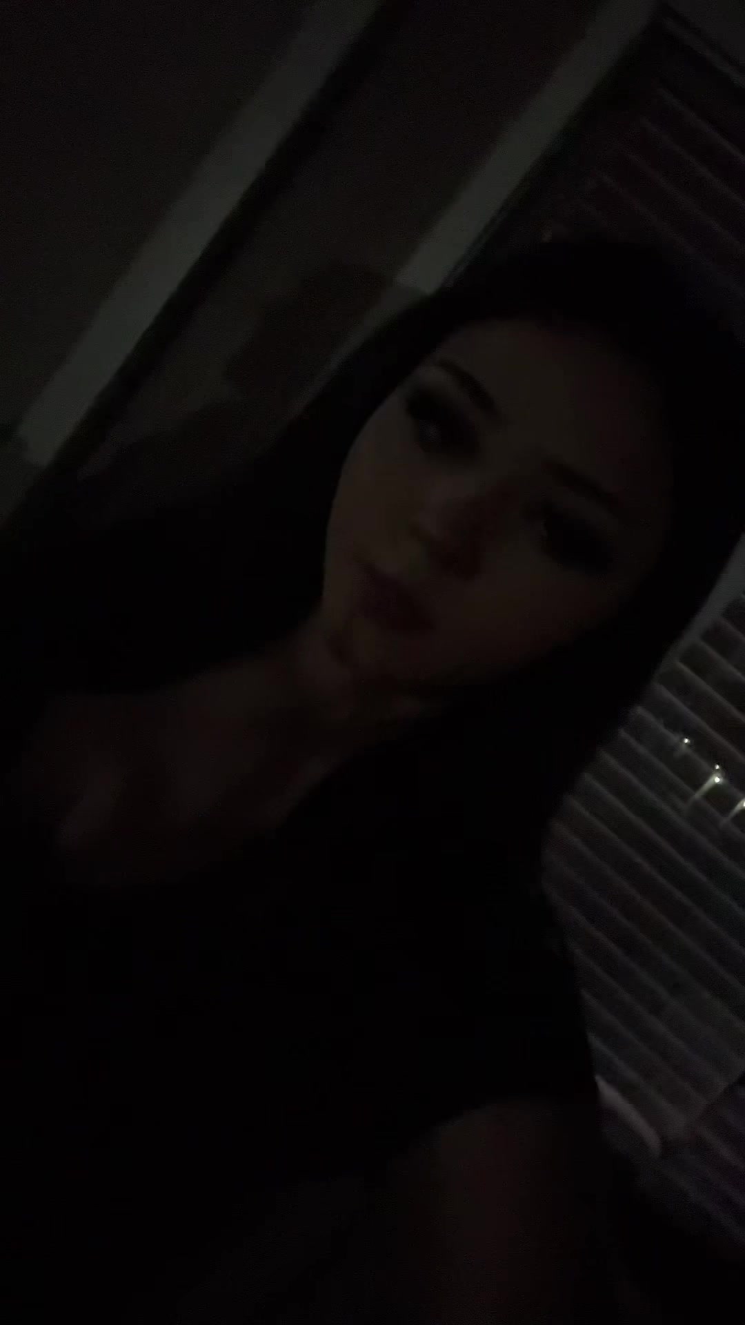 @Elisa