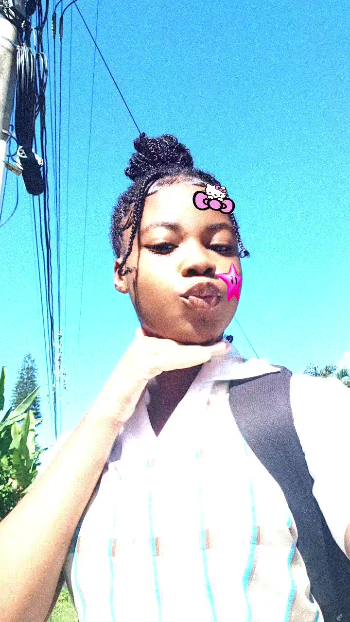 @ITZTHATGIRLNIA || Youtuber📸😝