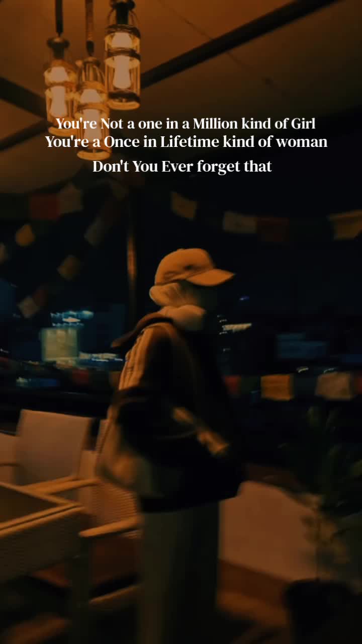 @DECENT GIRL 🥰