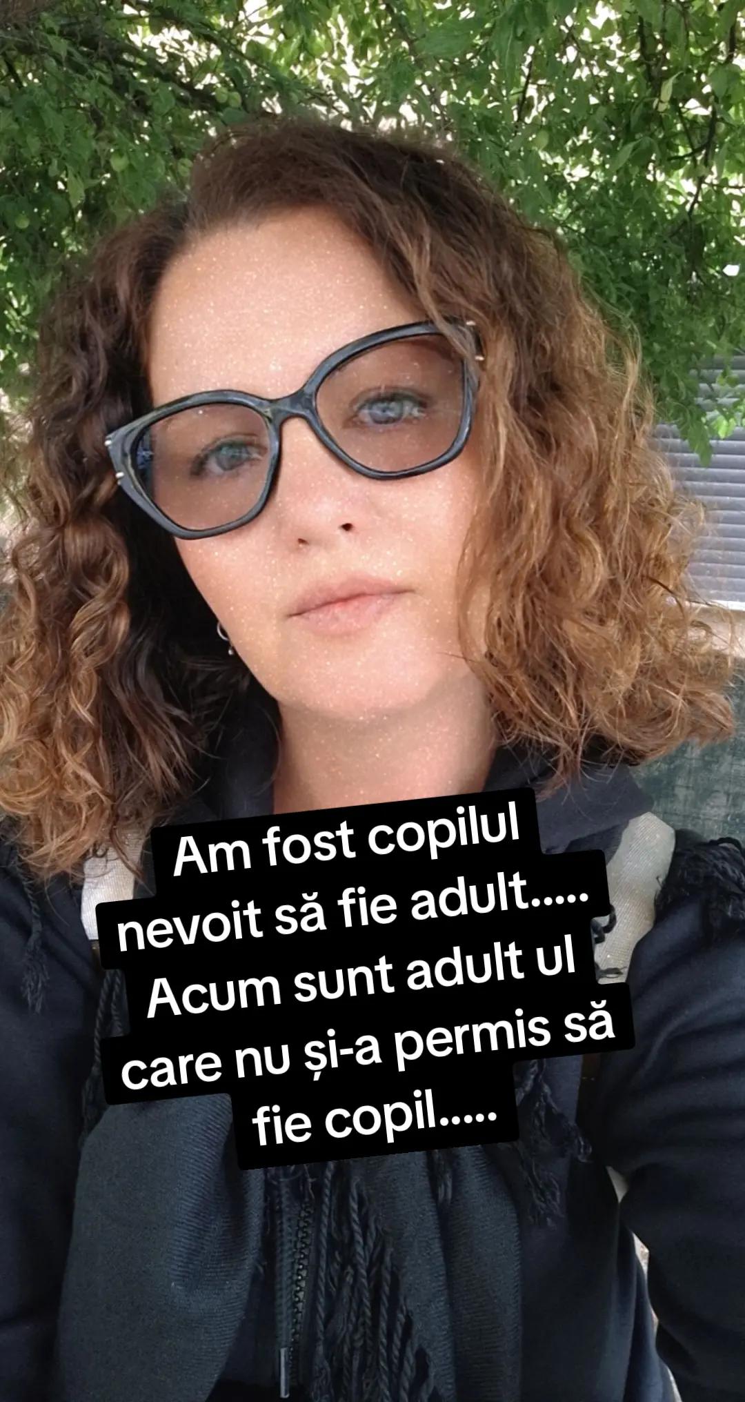 @Cristina Valentina