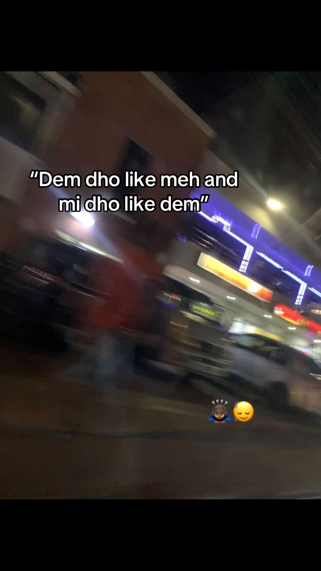 @🏚️