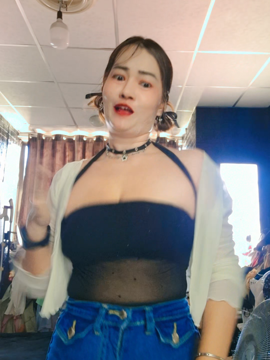@★มิ้น^^"เอวซิ่ง★🏠สาริกา🇹🇭