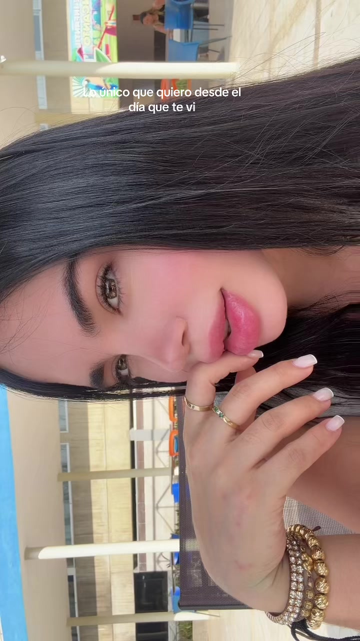 @_petiteroxy