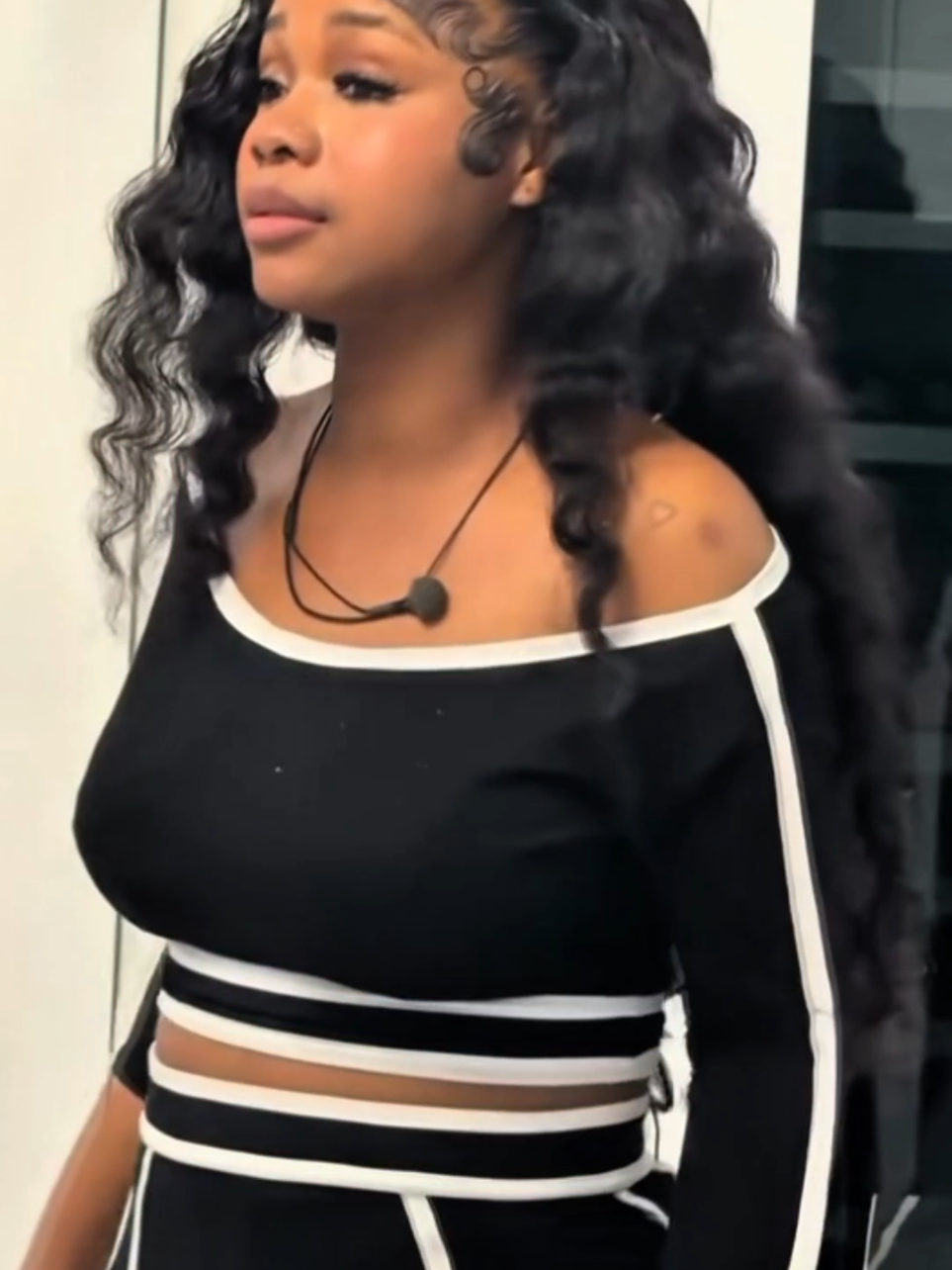 @𝐊𝐎𝐙𝐄 𝐋𝐀𝐑𝐈 𝐏𝐑𝐎𝐌𝐎