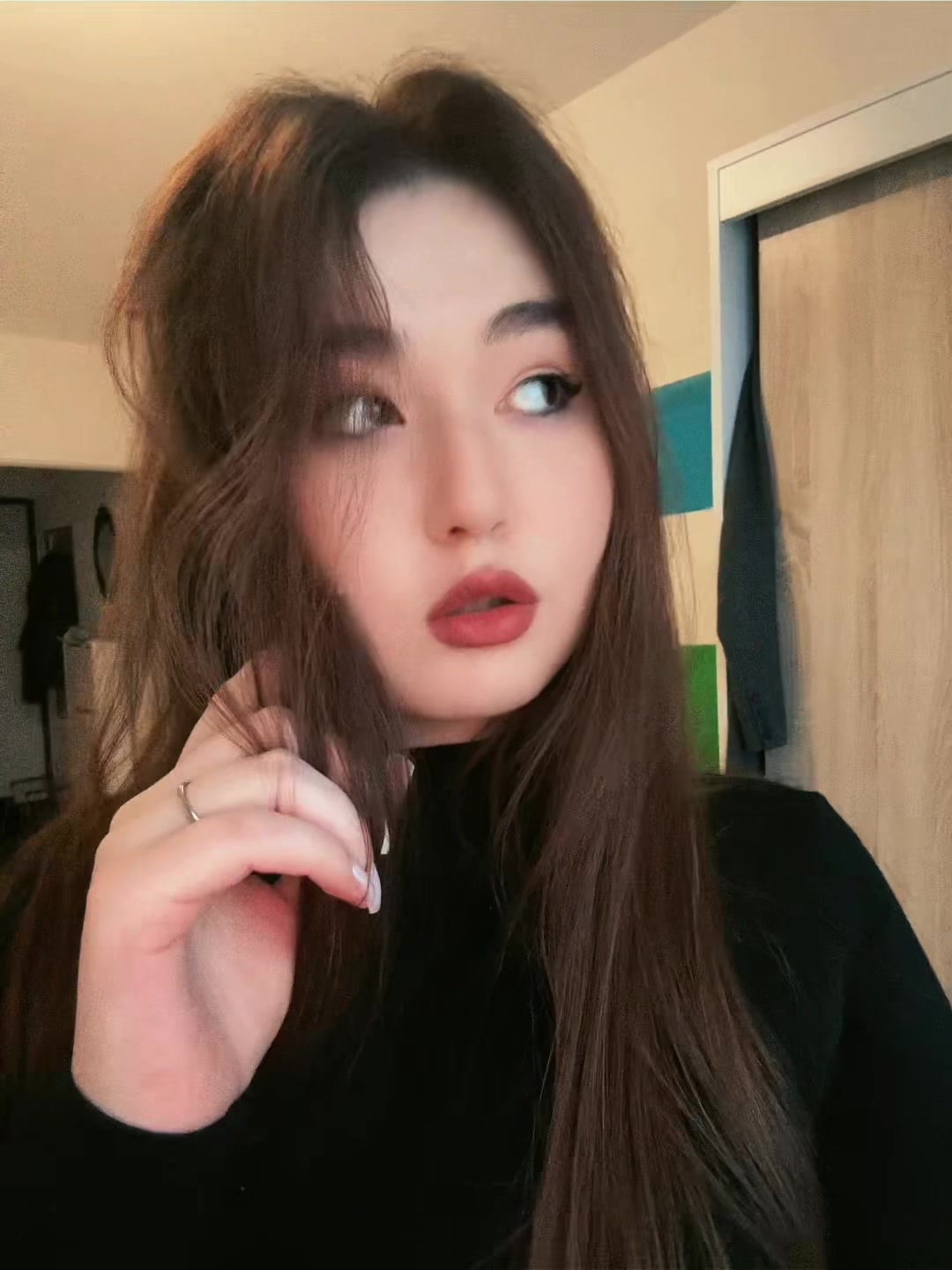 @elmireishn