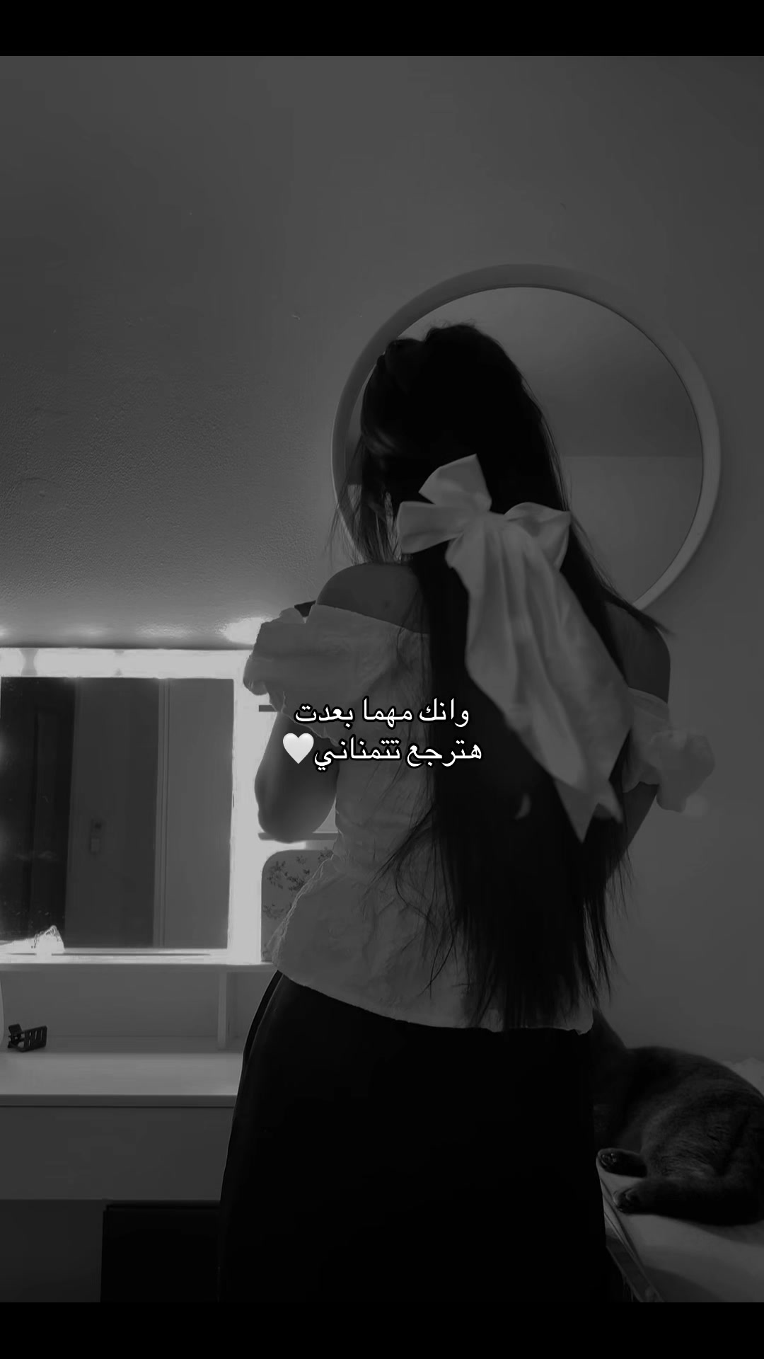 @𝐄