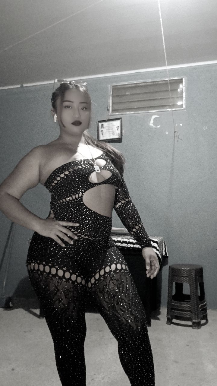 @𝕮𝖆𝖗𝖔𝖑 𝕲𝖔𝖓𝖟𝖆𝖑𝖊𝖟😘