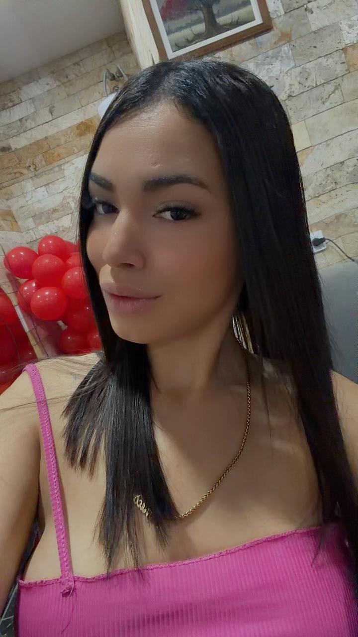 @Micaela