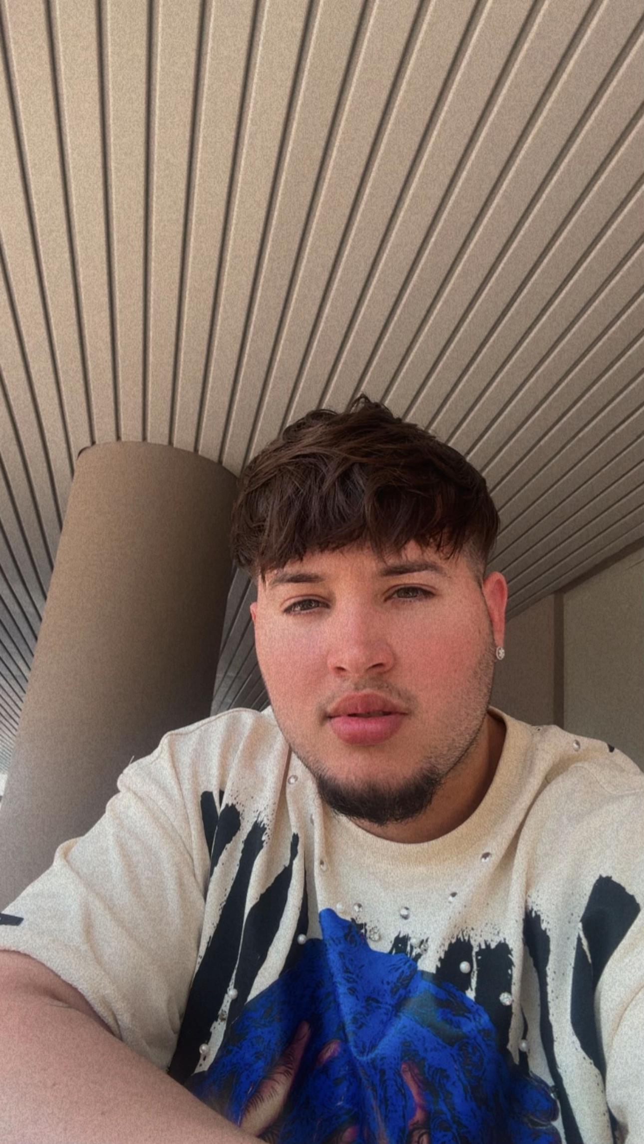 @maikelllanes1 🇨🇺