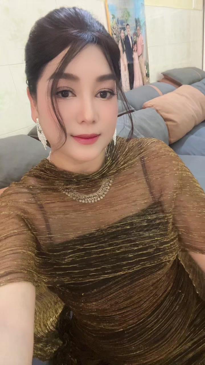 @Srey Neang