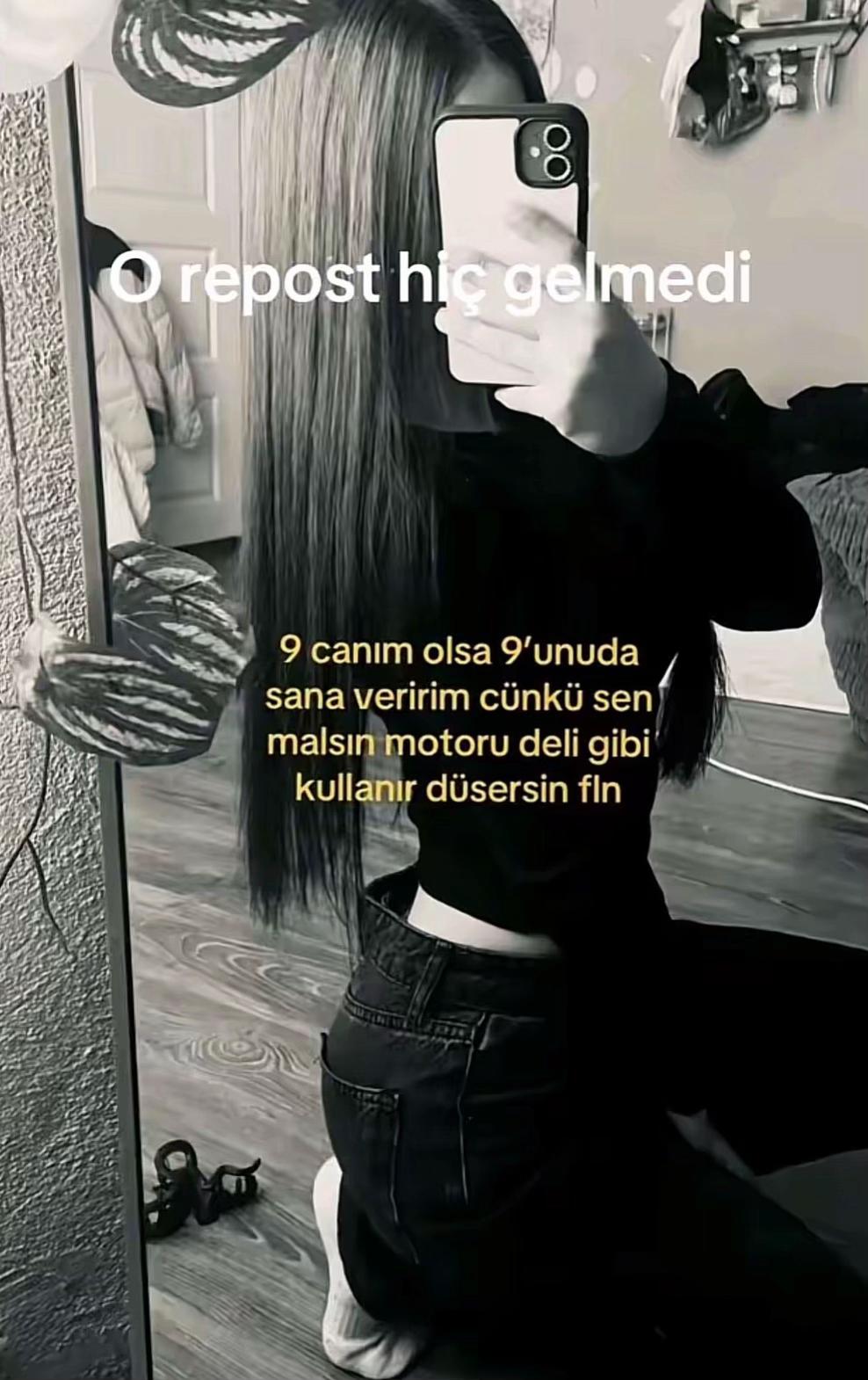 @🐍
