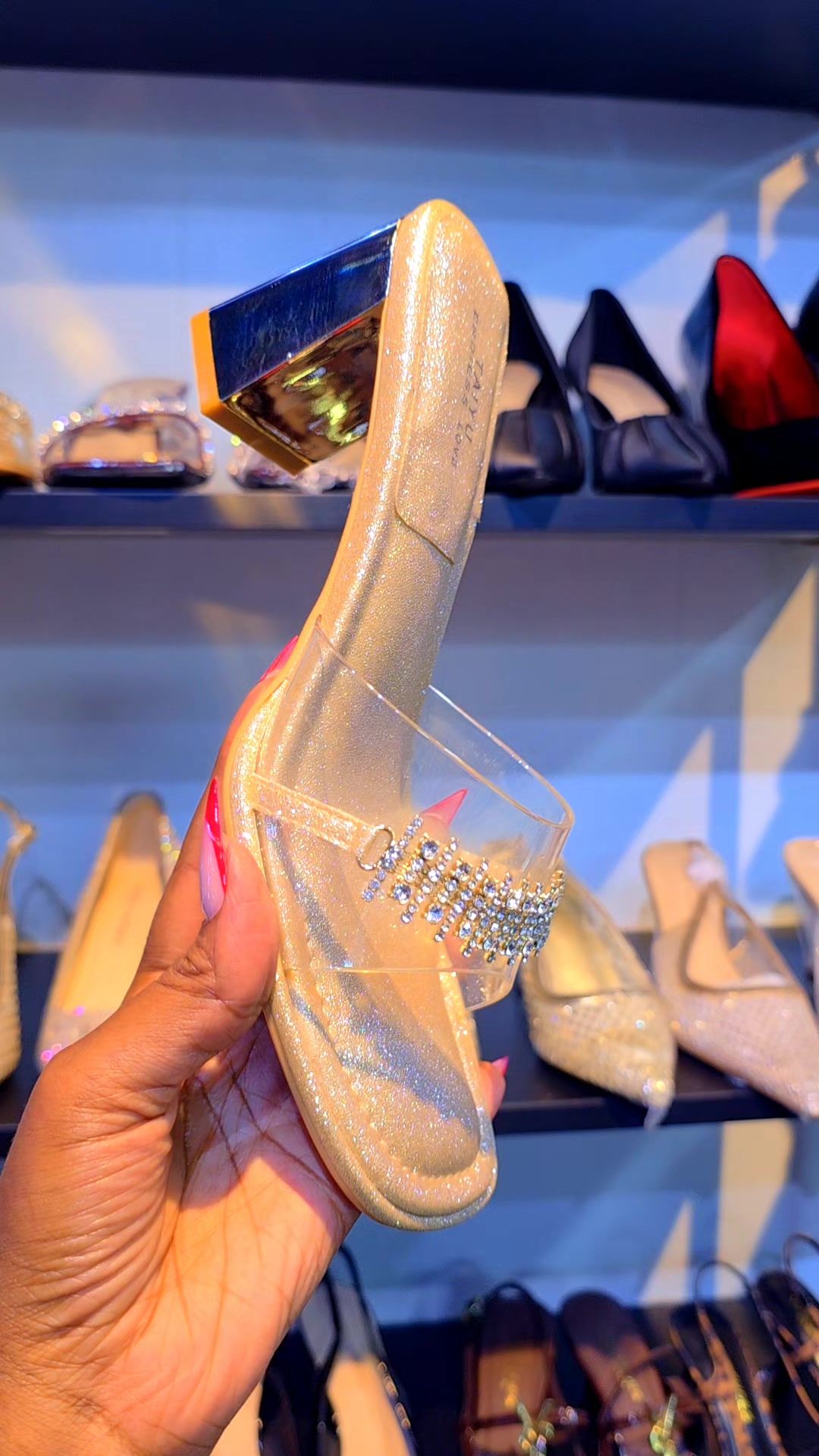 @Anne's Fashion line