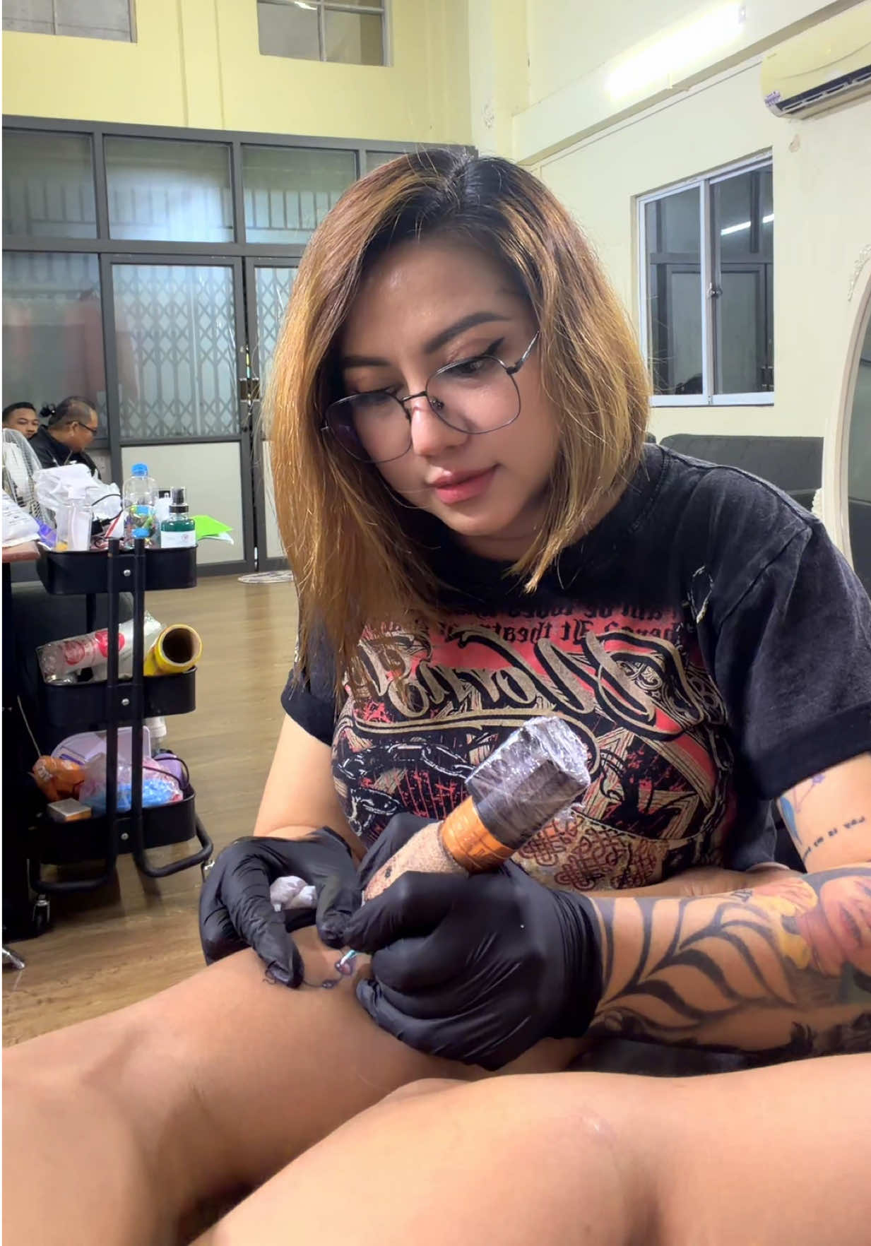 @Mee Mee (Tattoo Artist)