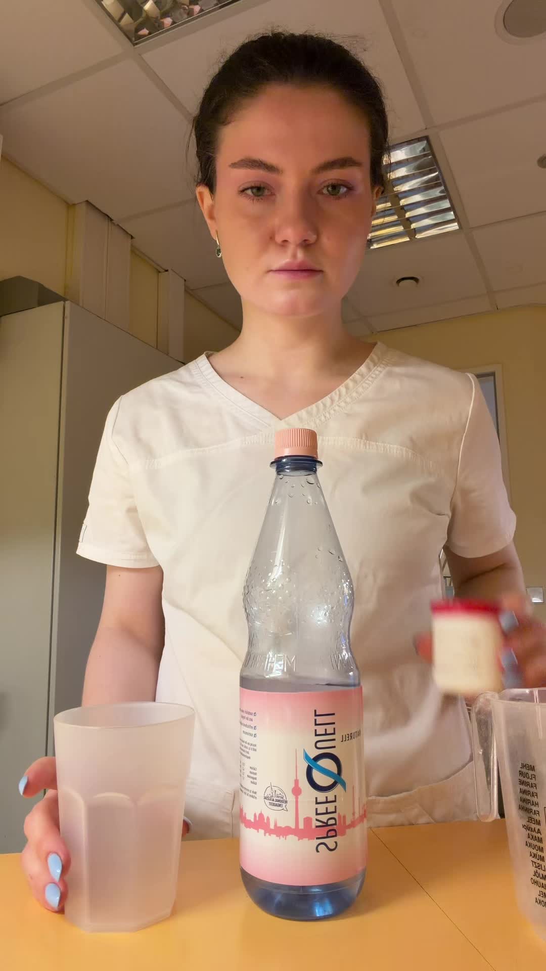 @хирургическая подавалка