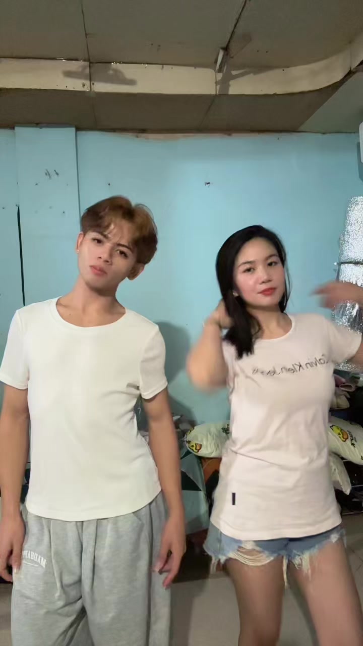 @Anggecuti3