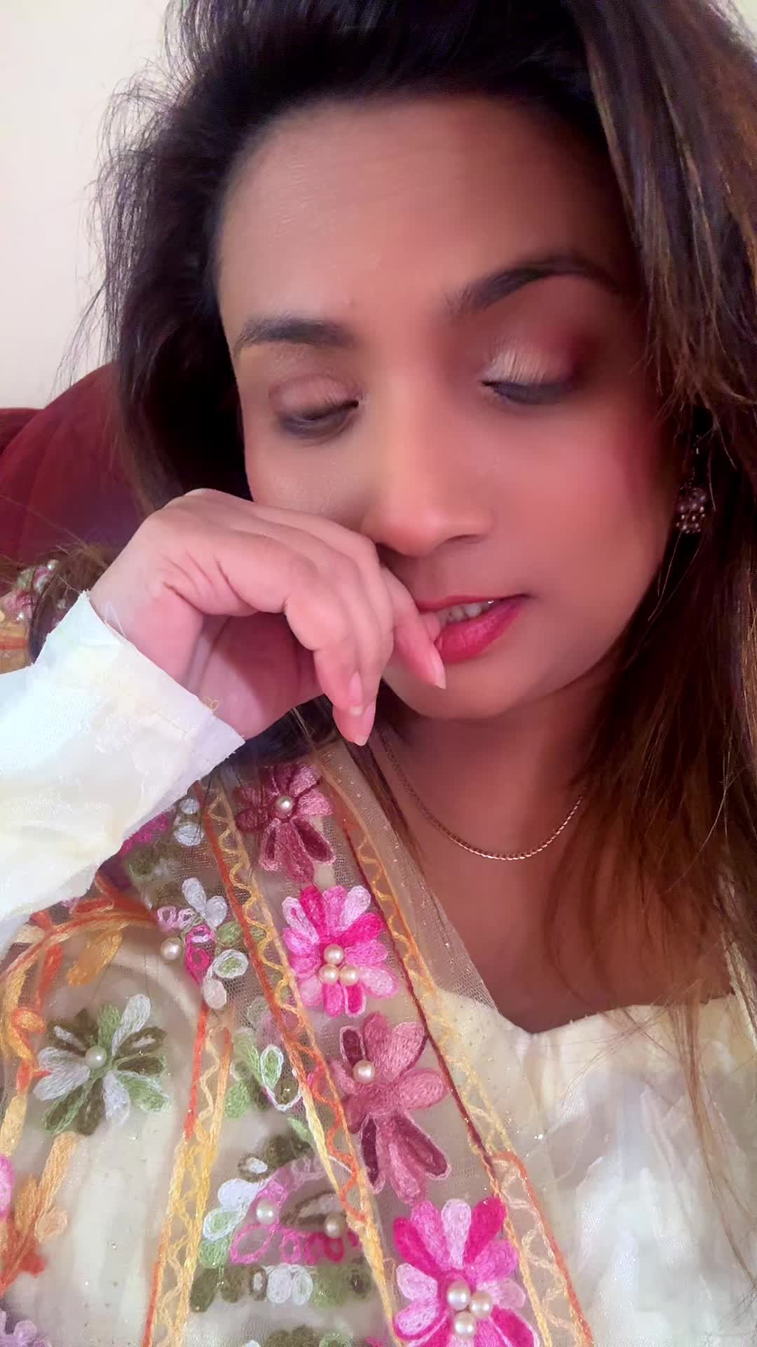 @Sabailla&ensp;Khan