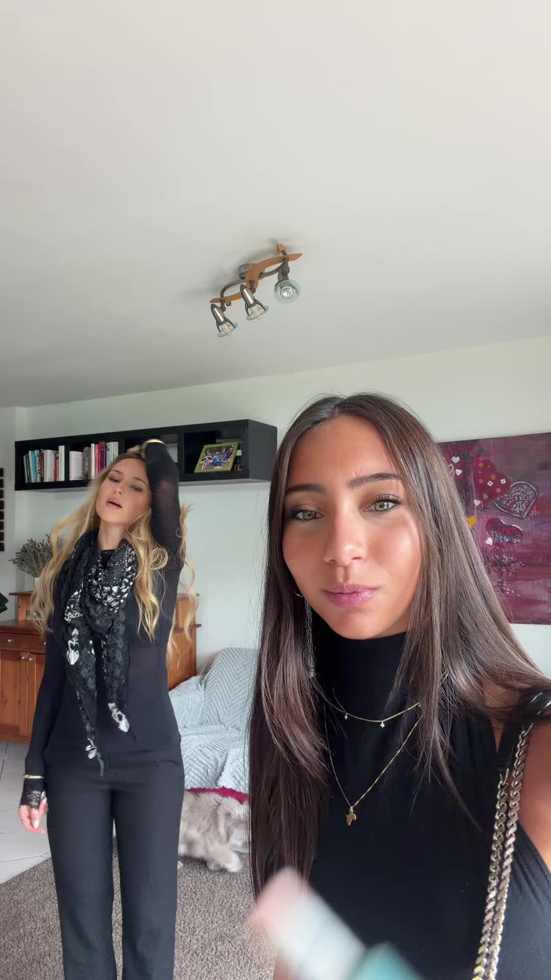 @𝓛𝓪𝓾𝓻𝓪🧿
