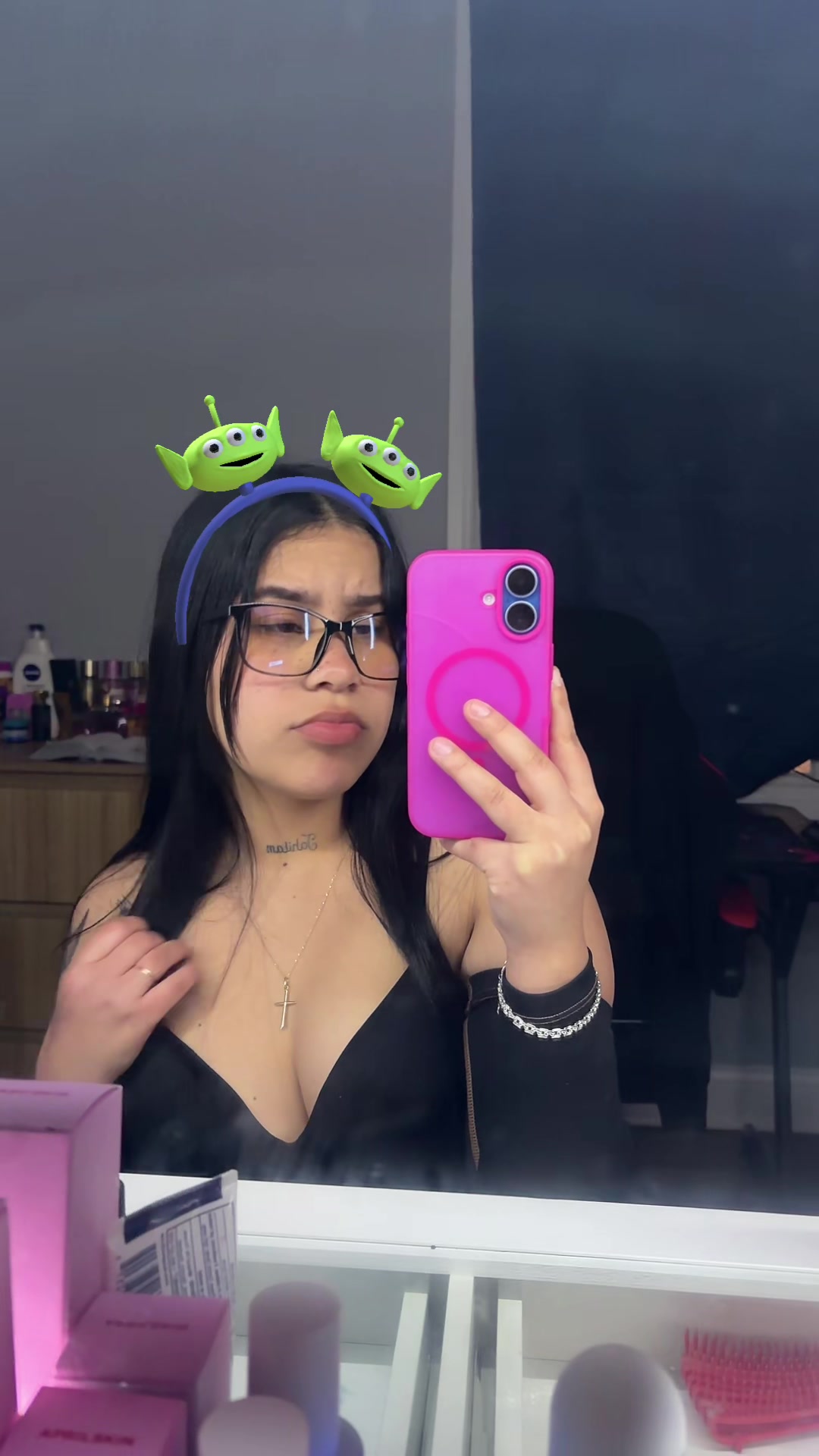 @️
