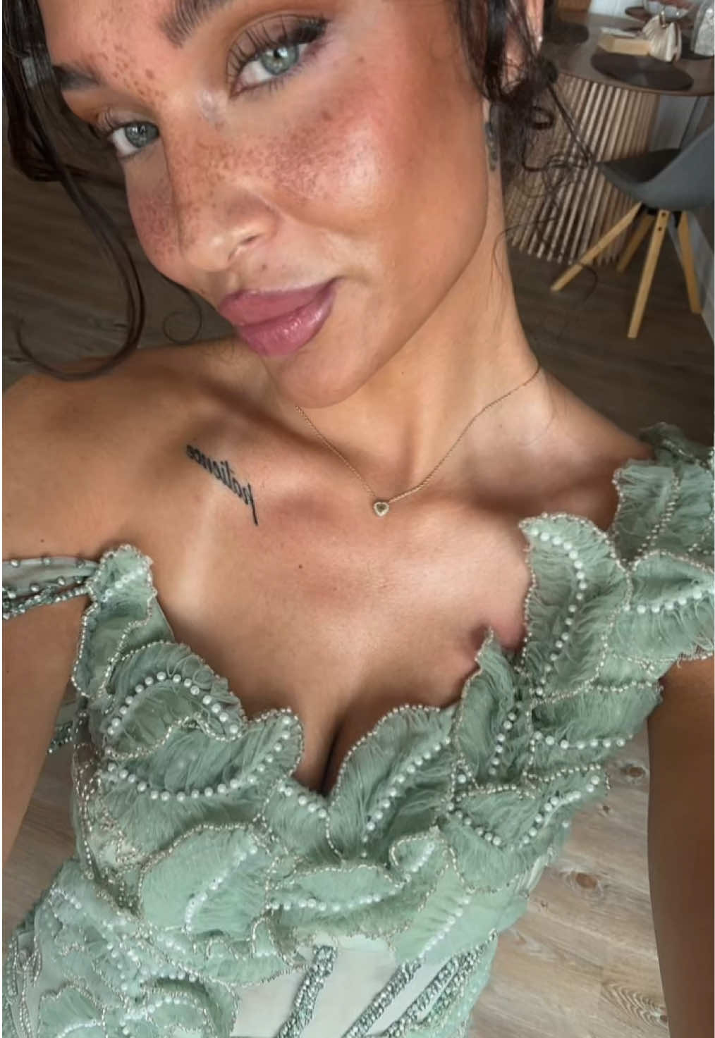 @olivia naya