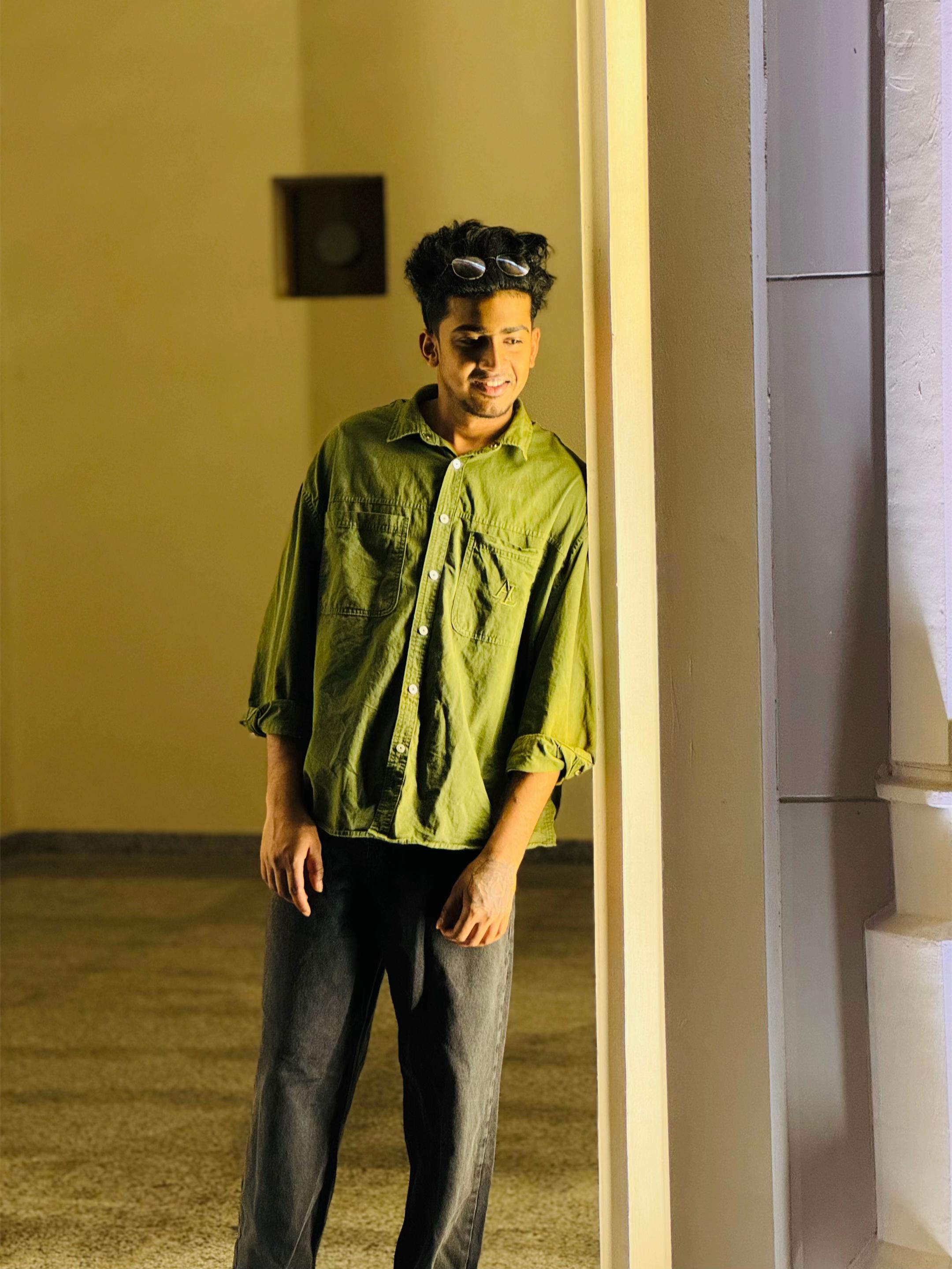 @Ｄｈｅｅ  🪬