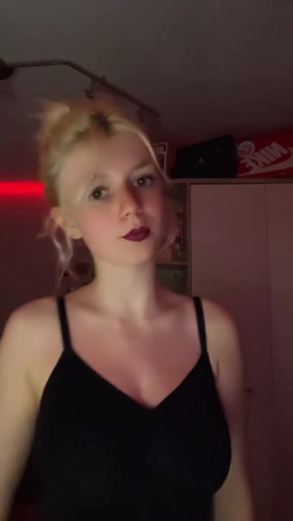 @Annx_1906