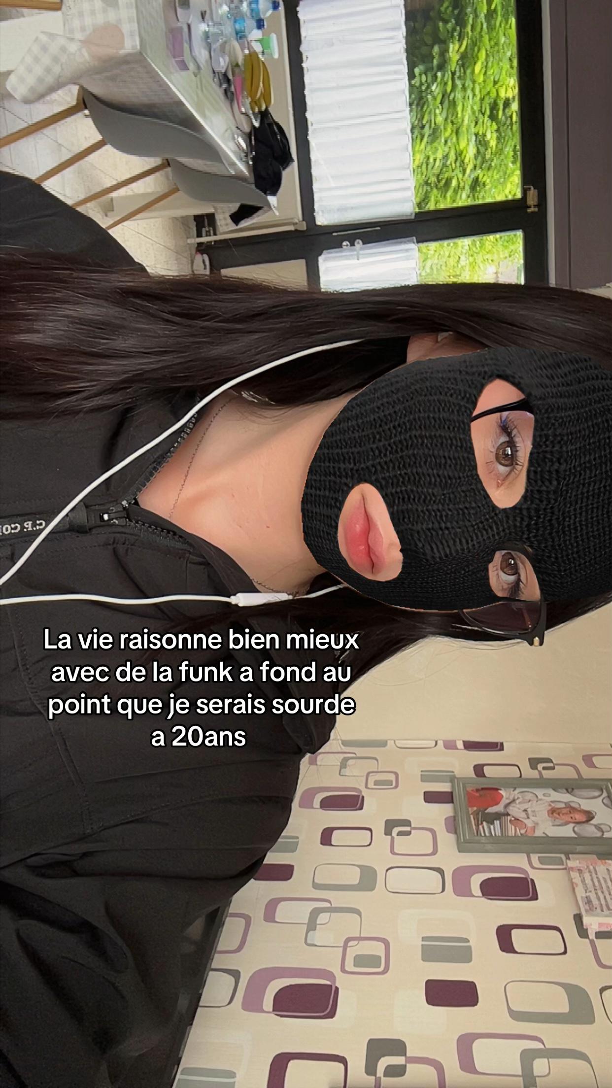 @C’𒉭 ᛉ🗡️
