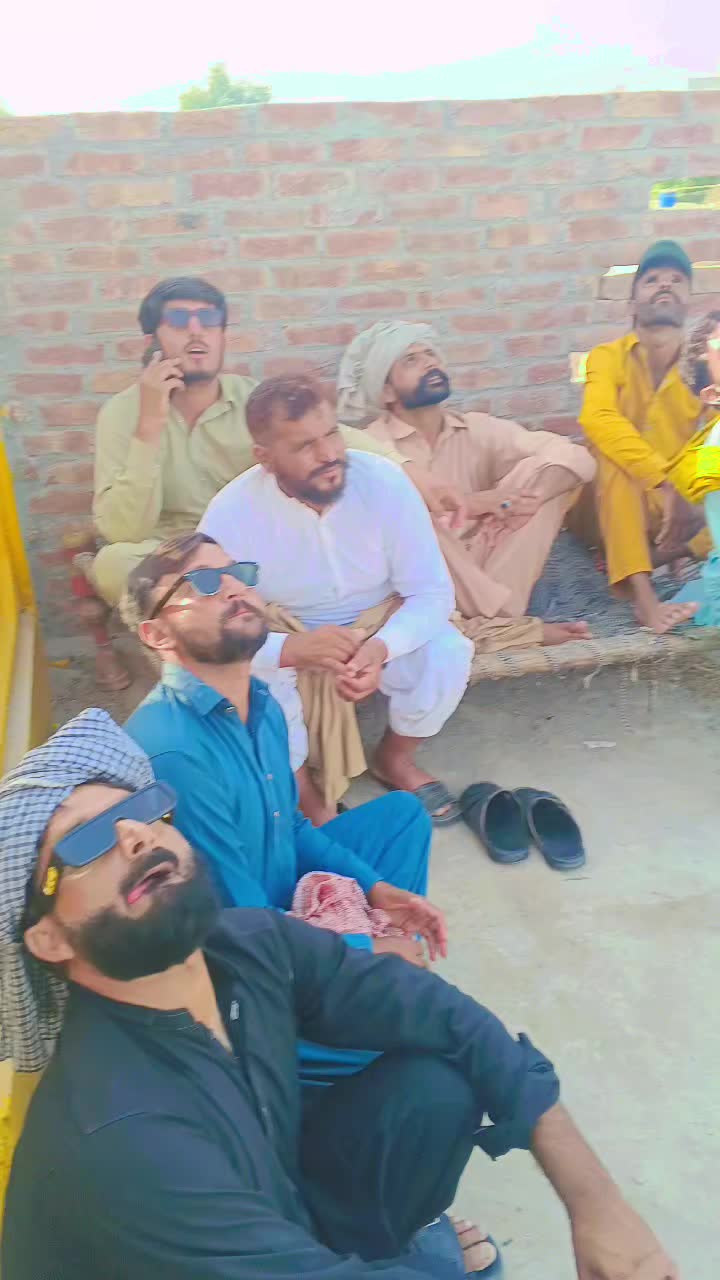 @Naveed DoGar 🦁