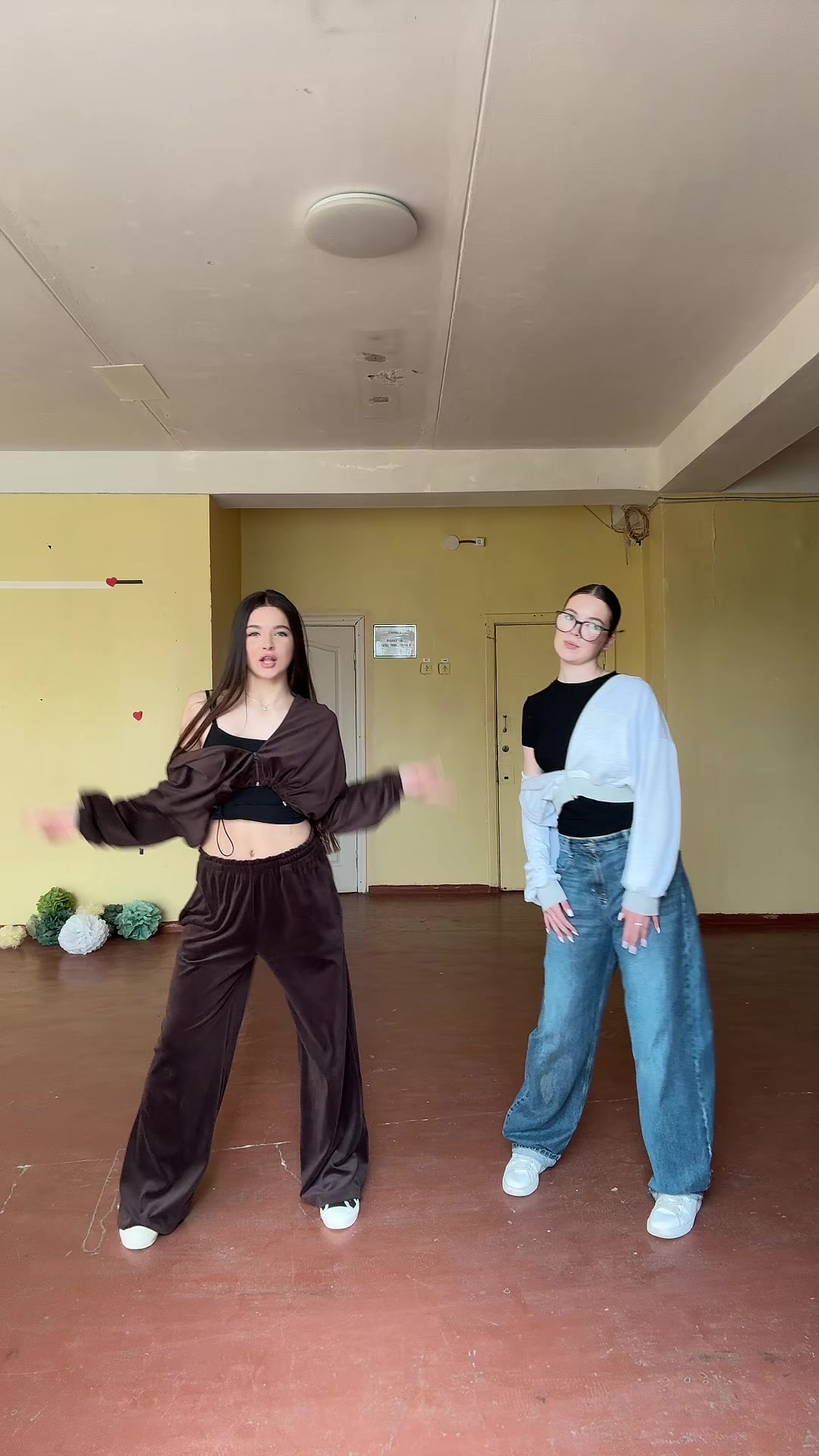 @Варя