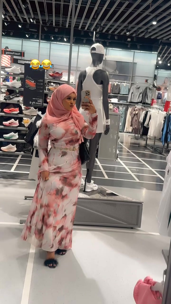 @Sahra🦋💋👸