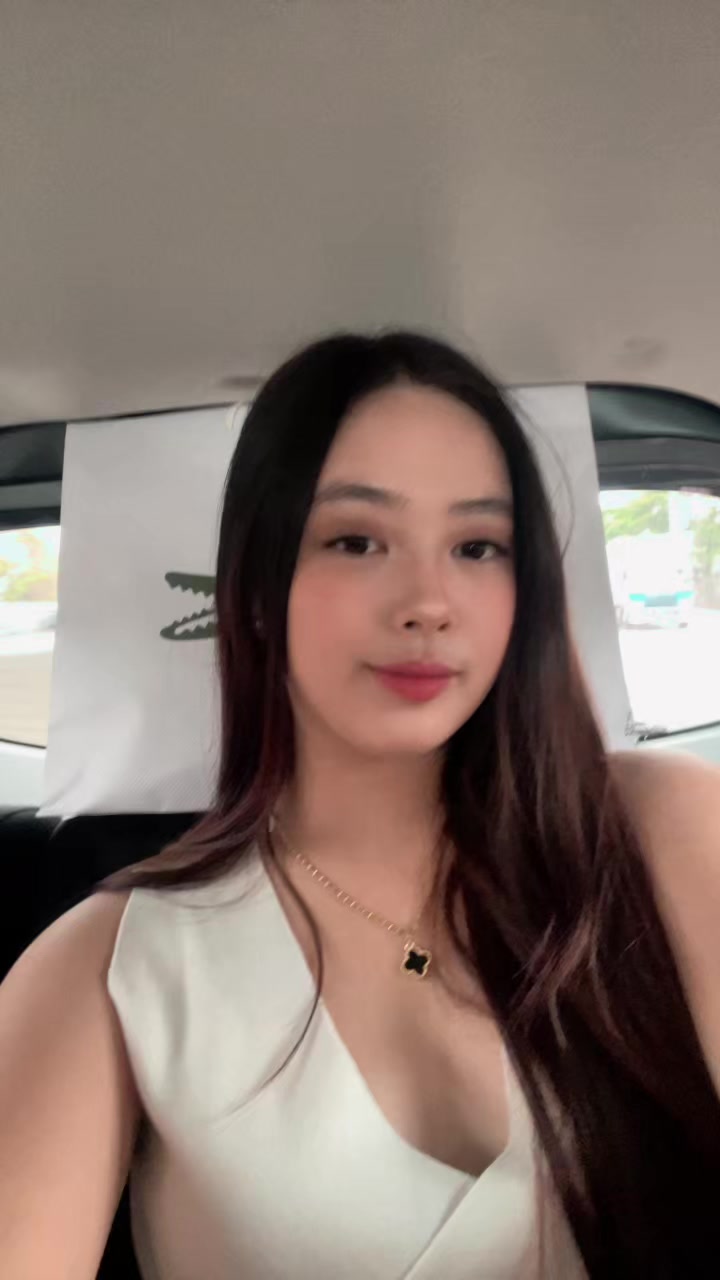 @Zey