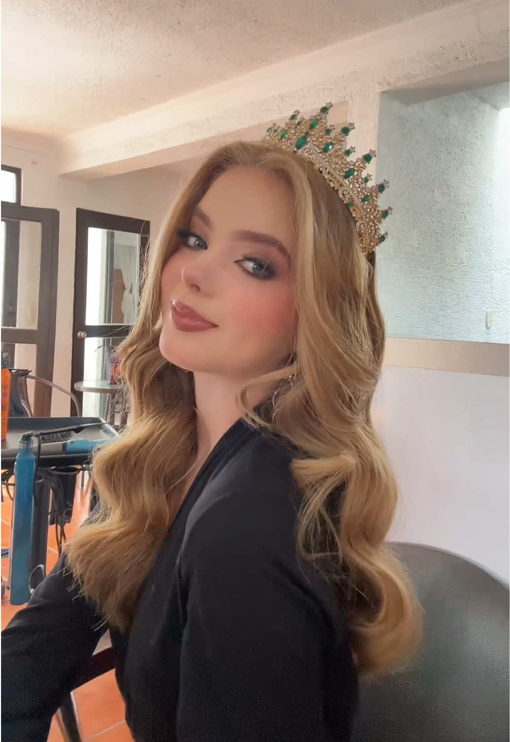 @issita